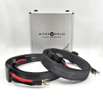 Wireworld Cable Technology  Platinum Eclipse (V1, Spades)  6.5ft/2m pair  Speaker Cables