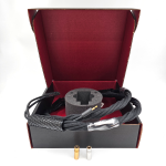 Synergistic Research  Atmosphere SX Euphoria Speaker Cable (SINGLE  6,5ft/2m  Speaker Cables